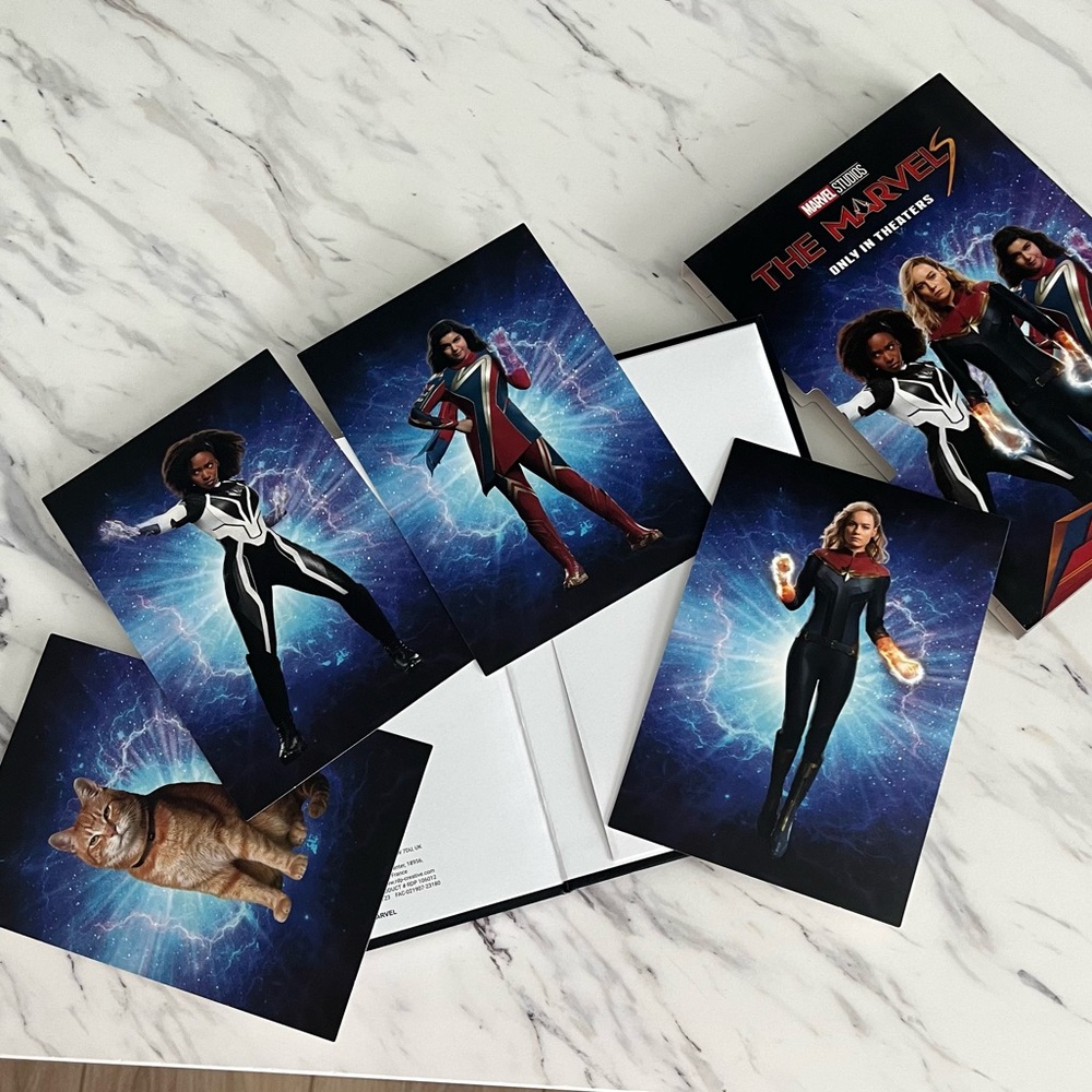 The Marvels Notebook - Picture 5 of 10